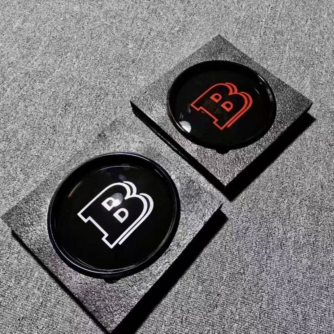 Mercedes-Benz G-Class logo replacement