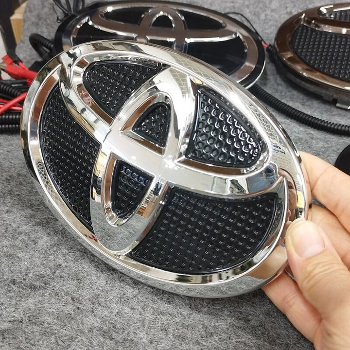 Toyota logo replacement